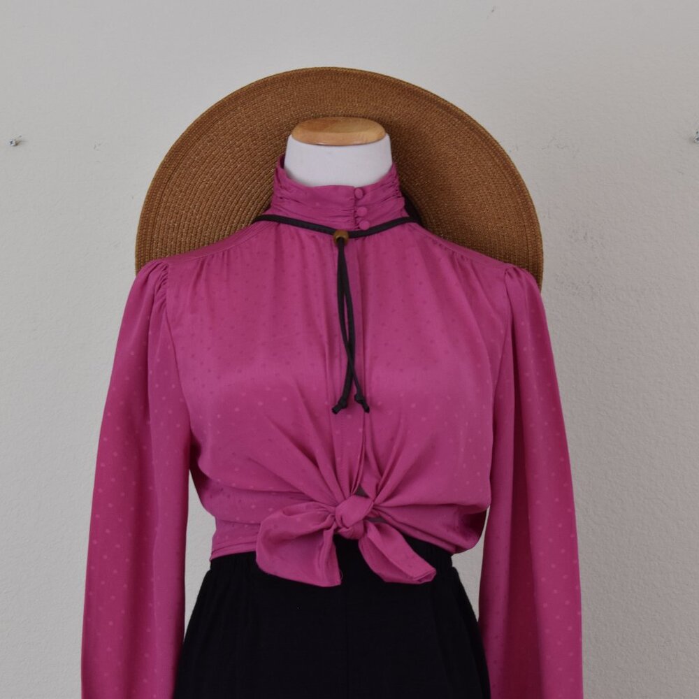 Vintage 80s pink‎ Polyester Secretary Blouse by Cabrais
